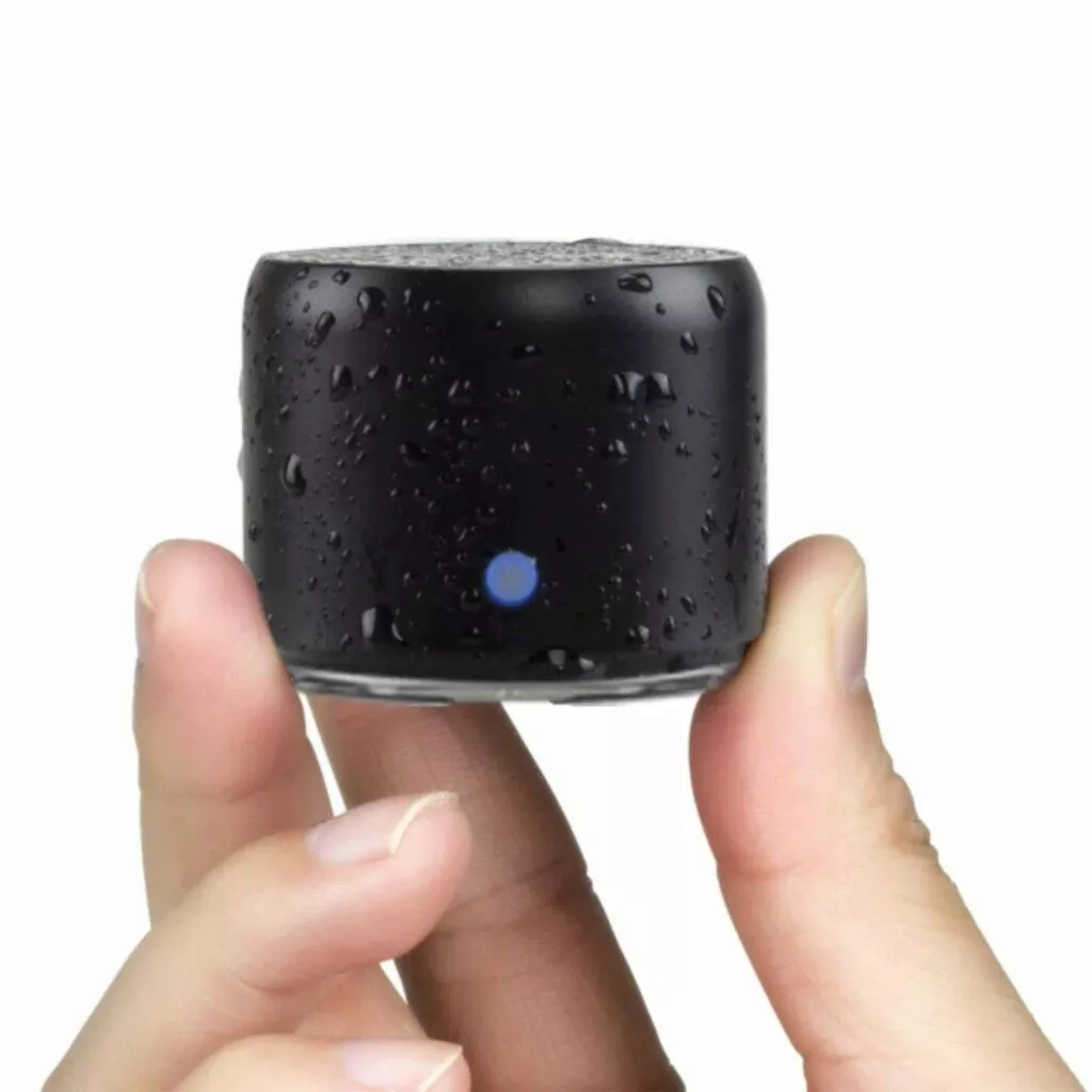 Bluetooth reproduktory EWA A106Pro velikost