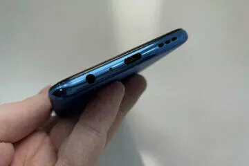 oppo reno5 konektory mobilu