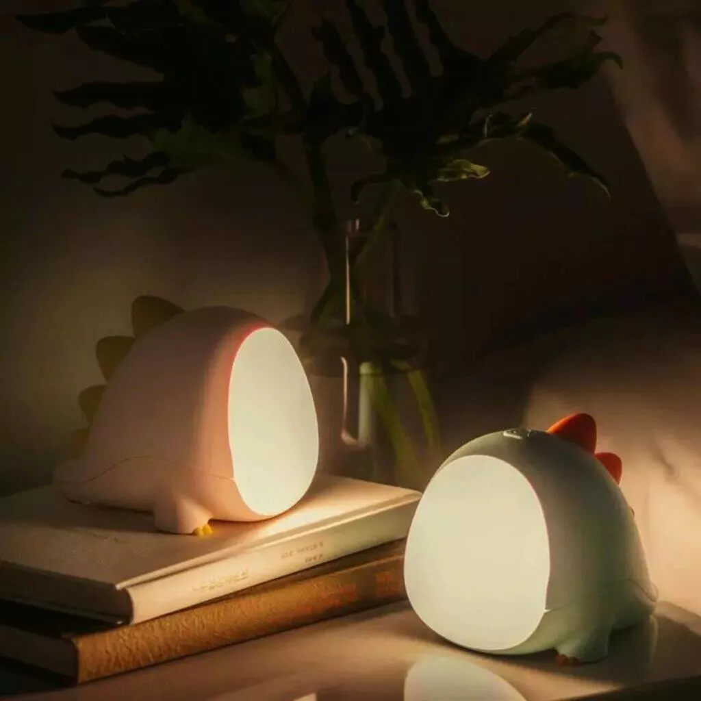Silikonové noční LED světlo dinosaurus růžová zelená