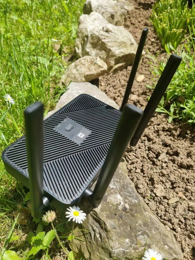 Xiaomi Mi Router CR6606 konstrukce antény