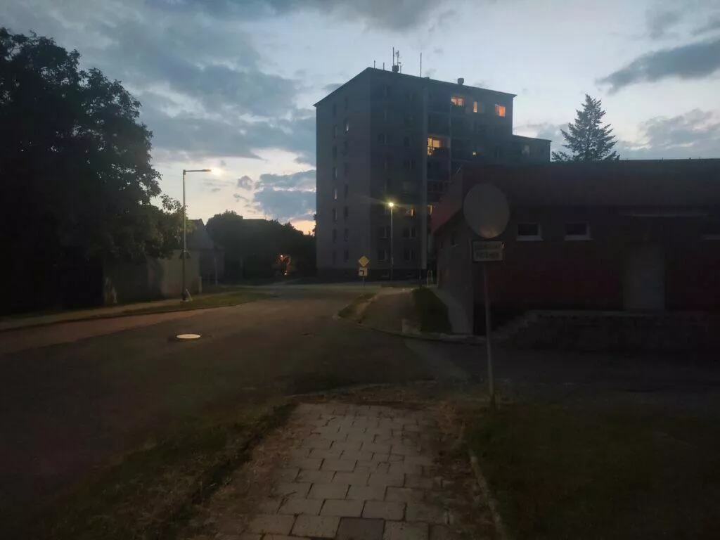 fotografie ve zhoršených podmínkách oppo reno5 5g