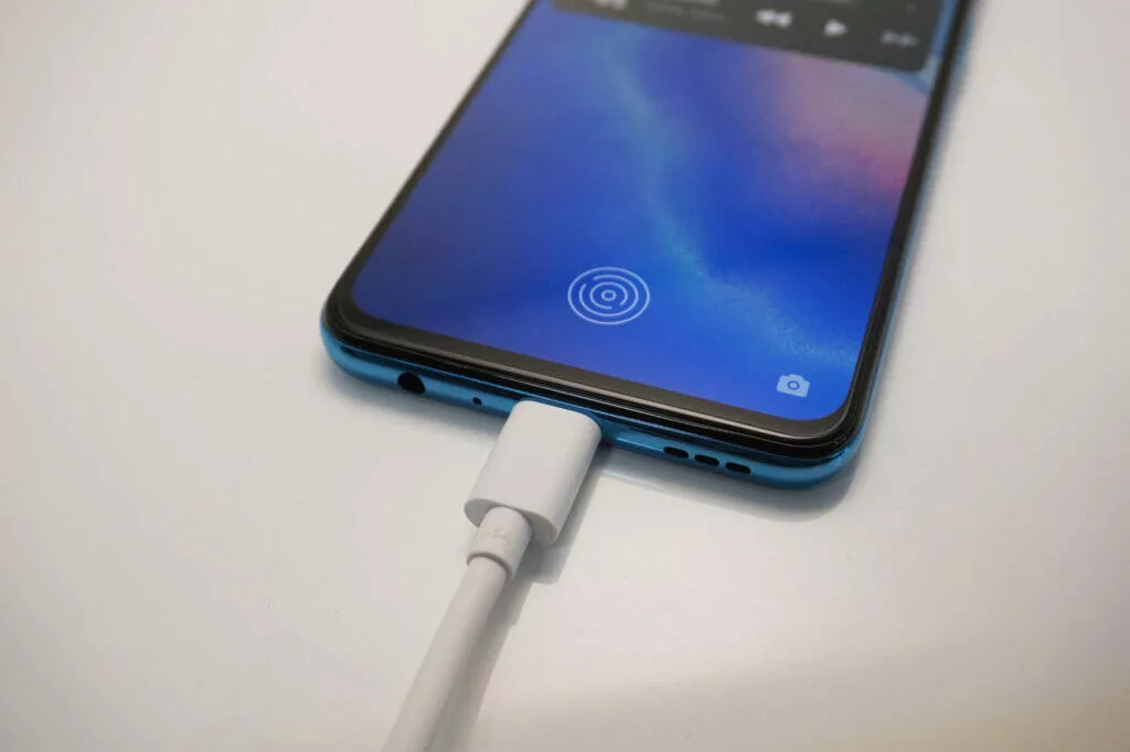 oppo reno5 5g nabijeni