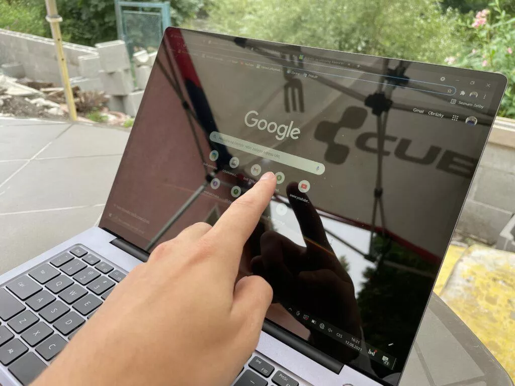 huawei matebook 14 displej