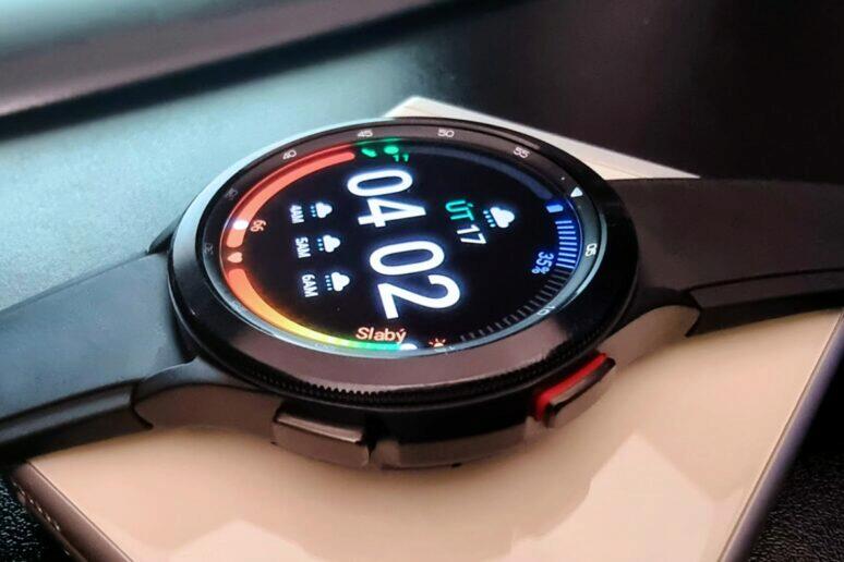 Samsung Galaxy Watch4 testování