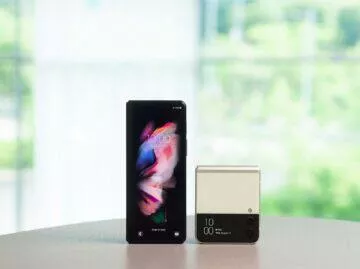 Samsung Galaxy Z Fold3 Z Flip3 cena parametry displej záda