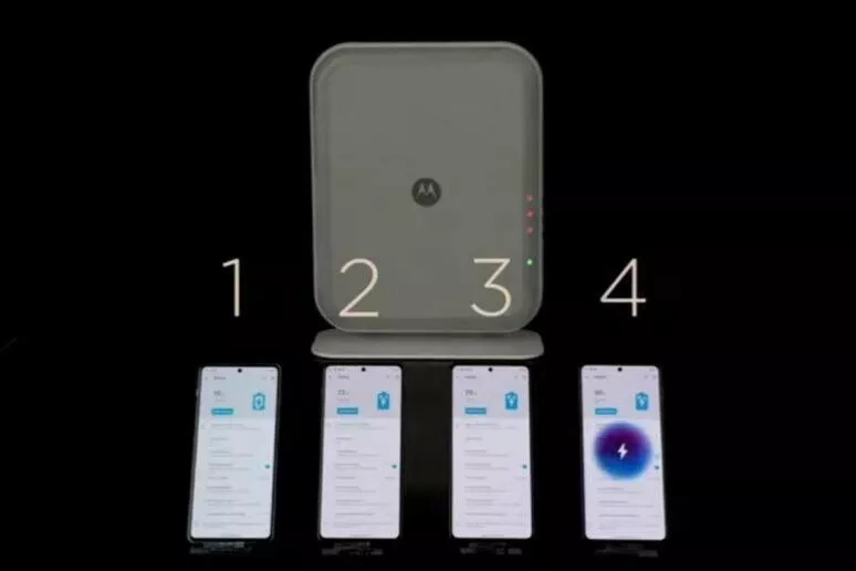 Motorola bezkontaktní nabíjení 4 mobily Motorola bezkontaktní nabíjení 4 mobily