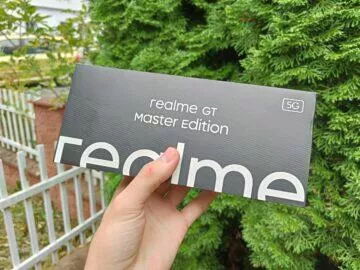 realme gt master edition displej