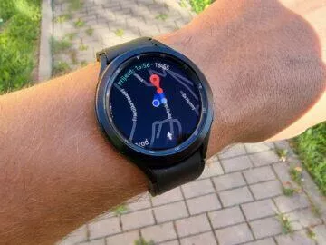 Samsung Galaxy Watch4 recenze funkce mapy