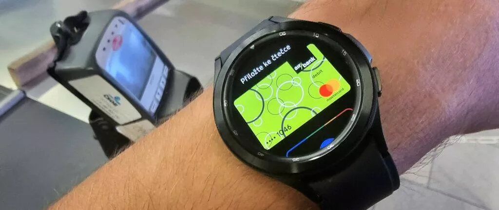 wide platby NFC Google Pay Wear OS