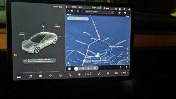 Android Auto ve vozech Tesla