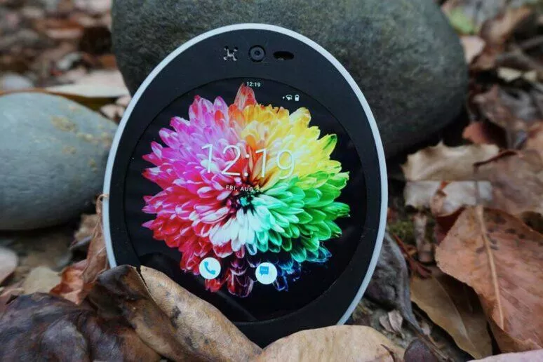 cyrcle phone kulatý mobil cyrcle phone kulatý mobil