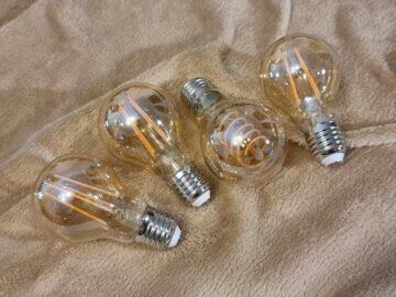 LED filament žárovky dva druhy