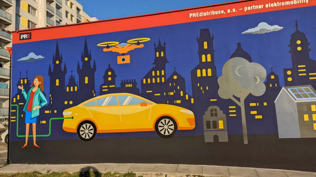 Google Pixel 6 billboard
