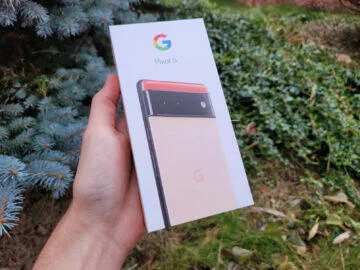 google pixel 6 kinda coral krabička