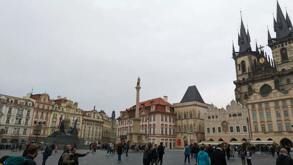 Google Pixel 6 praha náměstí