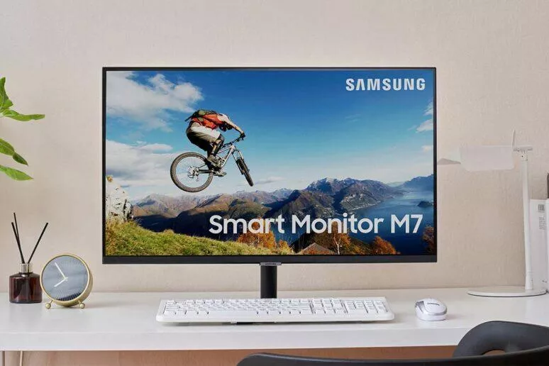 Samsung Smart Monitor m7 32 Samsung Smart Monitor m7 32