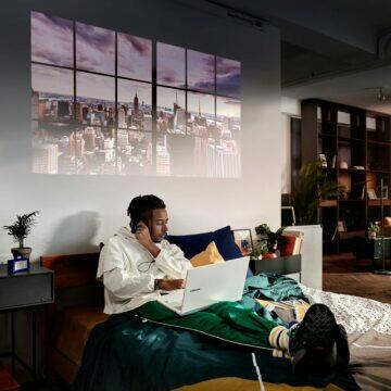 Samsung The Freestyle projektor představení ložnice