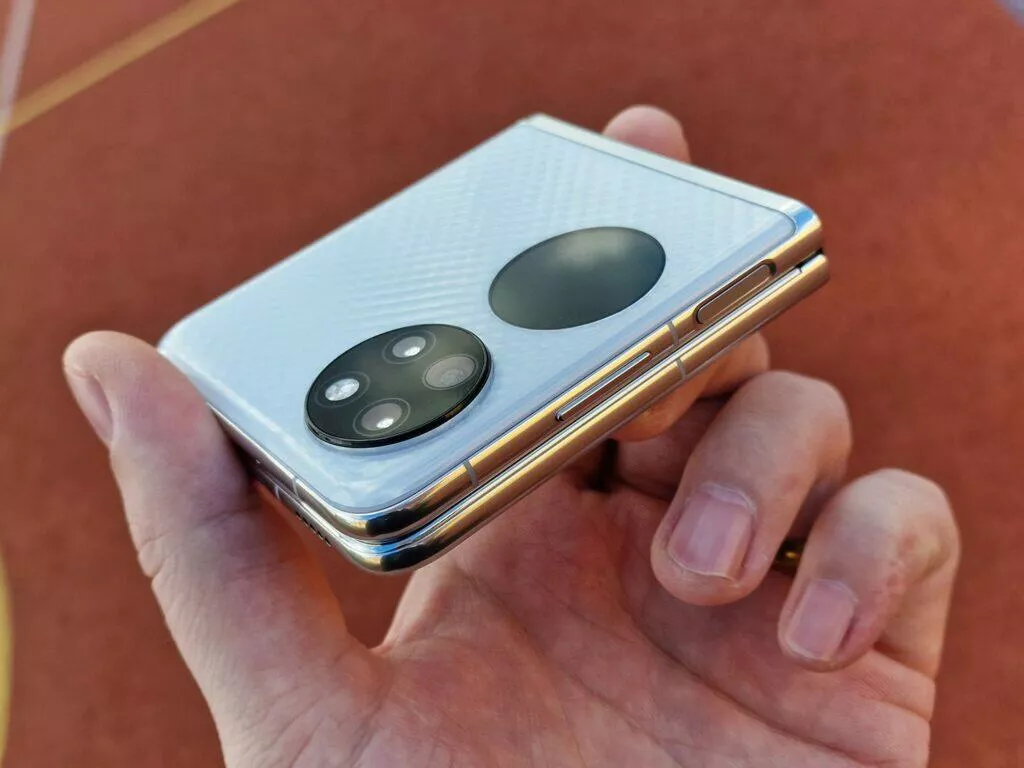 Huawei P50 Pocket test displej fotoaparáty