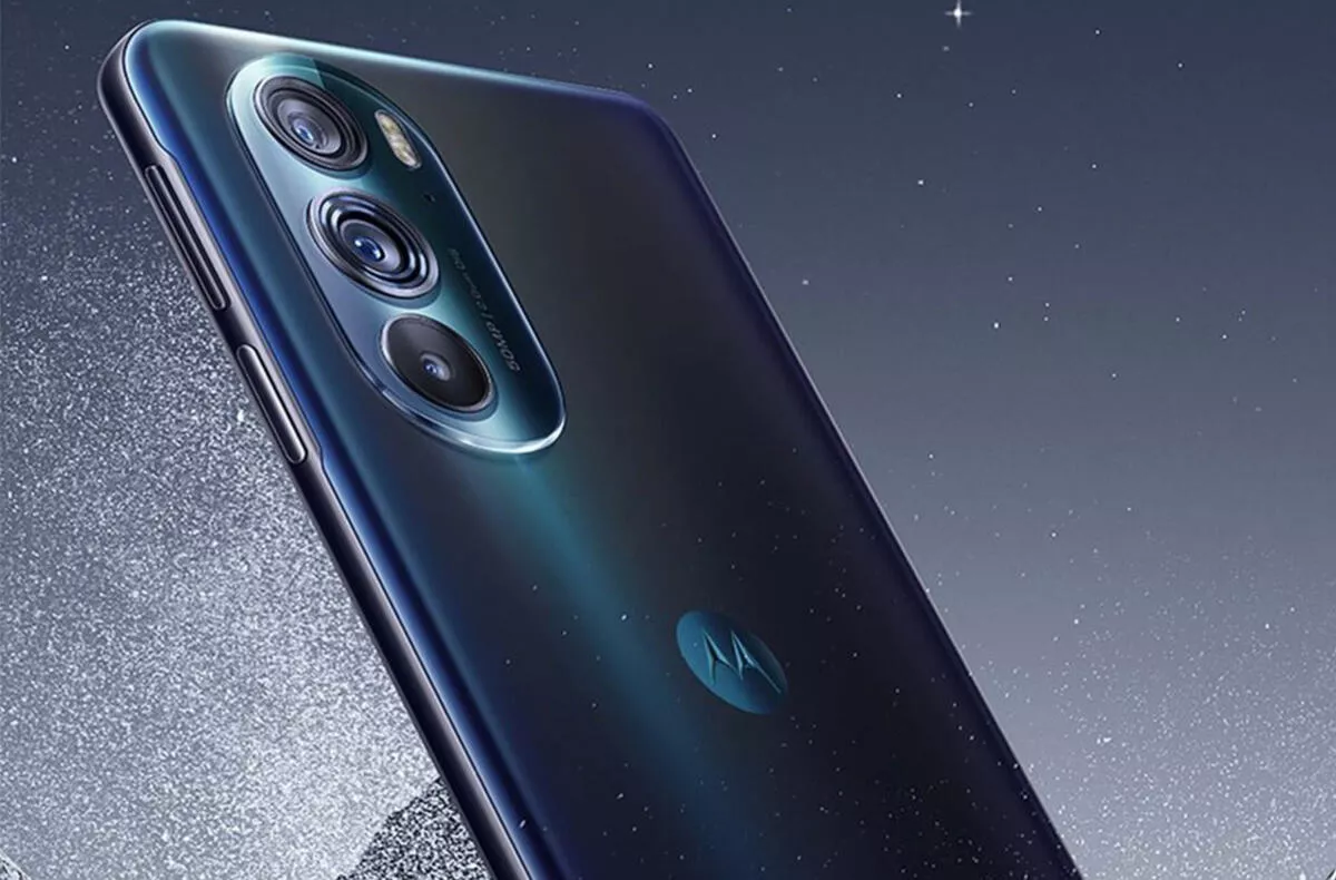 motorola edge 30 pro