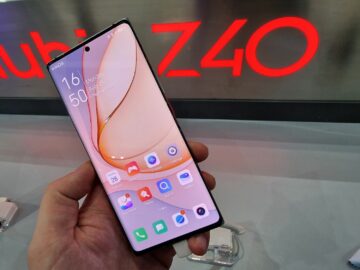 ZTE nubia Z40 Pro displej