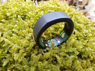 Oura Ring design mech senzory