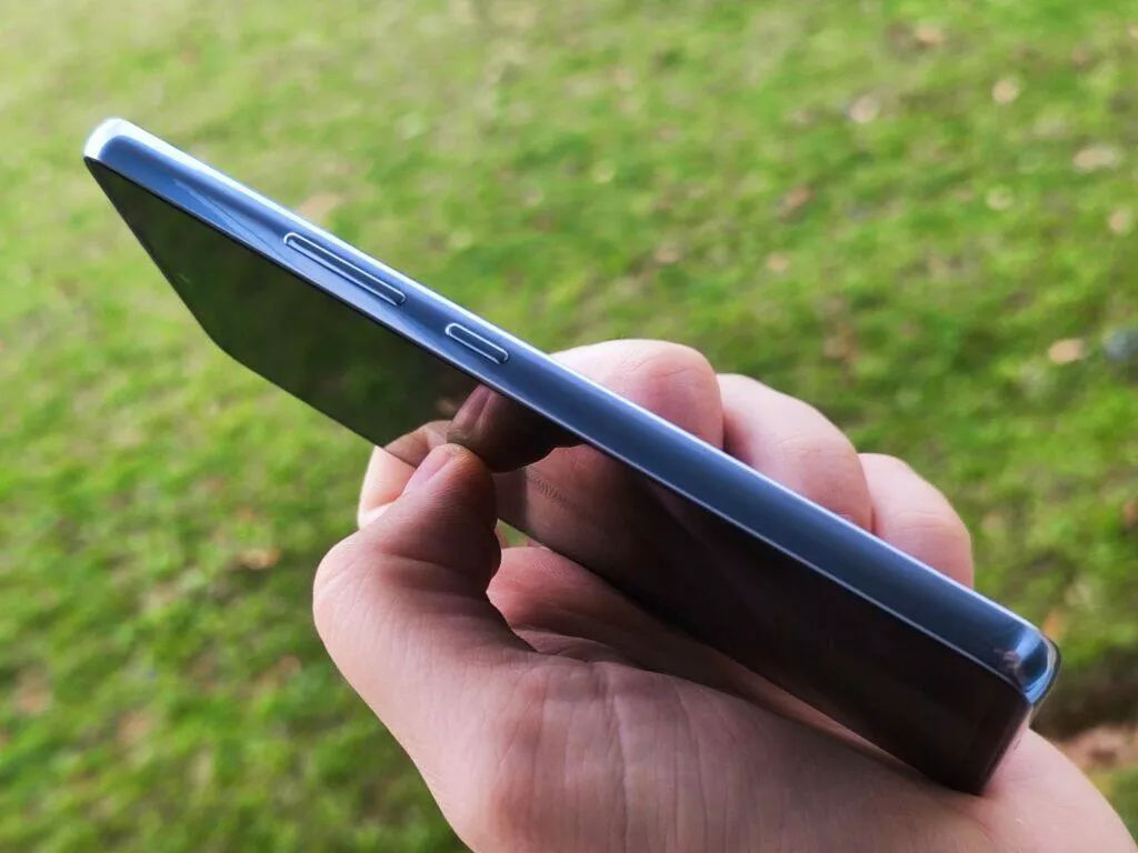 Samsung Galaxy A53 5G test tlačítka
