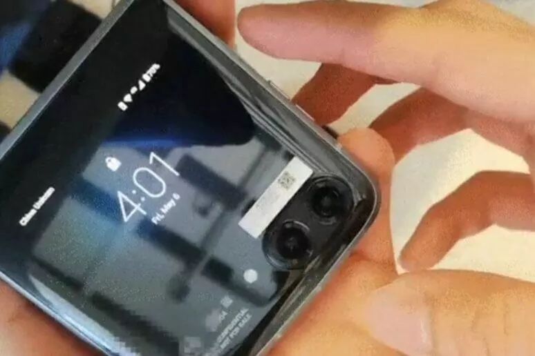 Motorola Razr 3 vzhled video Motorola Razr 3 vzhled video