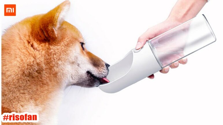 Xiaomi PETKIT Portable Pet Water Bottle Cup 300/400ML Outdoor Pet Water Dispenser.