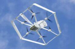 Amazon dron doručování pilot