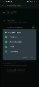 automatické stahování Wi-Fi