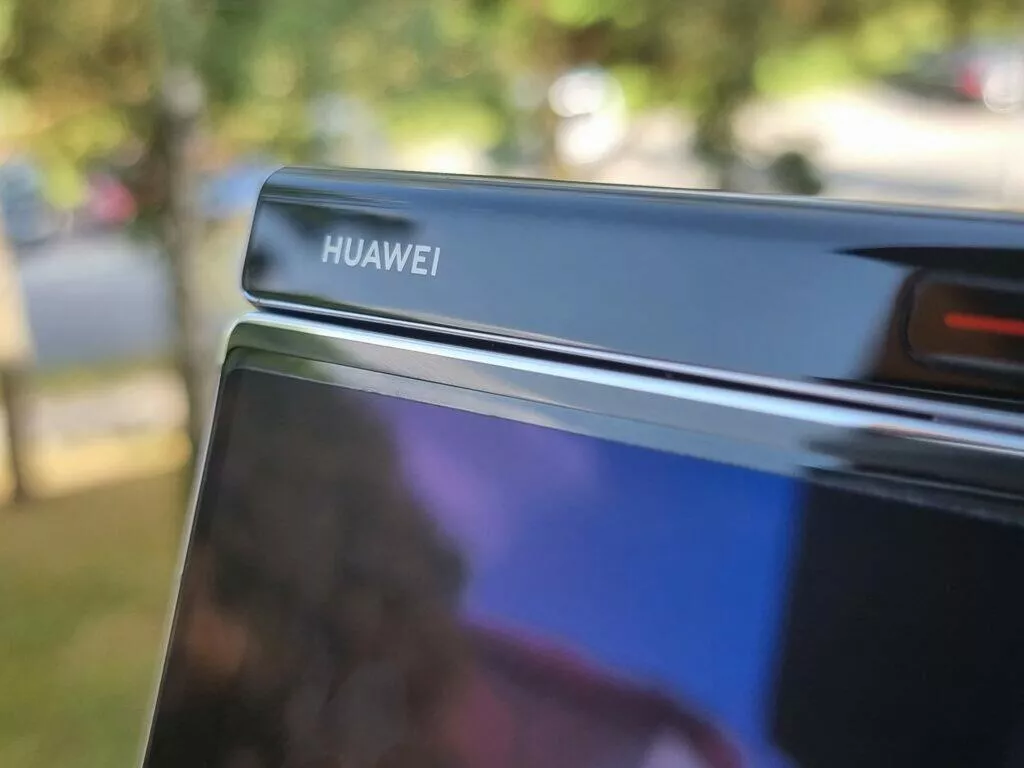 Huawei Mate Xs 2 testování logo