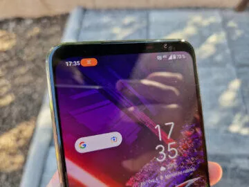 Asus ROG Phone 6 horní rámeček