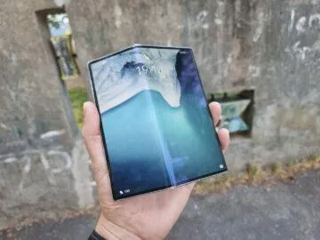 Huawei Mate Xs 2 recenze rozevírání displeje x2