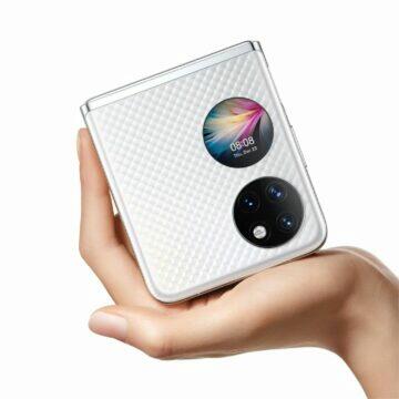 Huawei P50 Pocket design vzhled v ruce