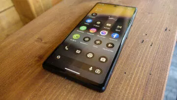 Google Pixel 6a displej