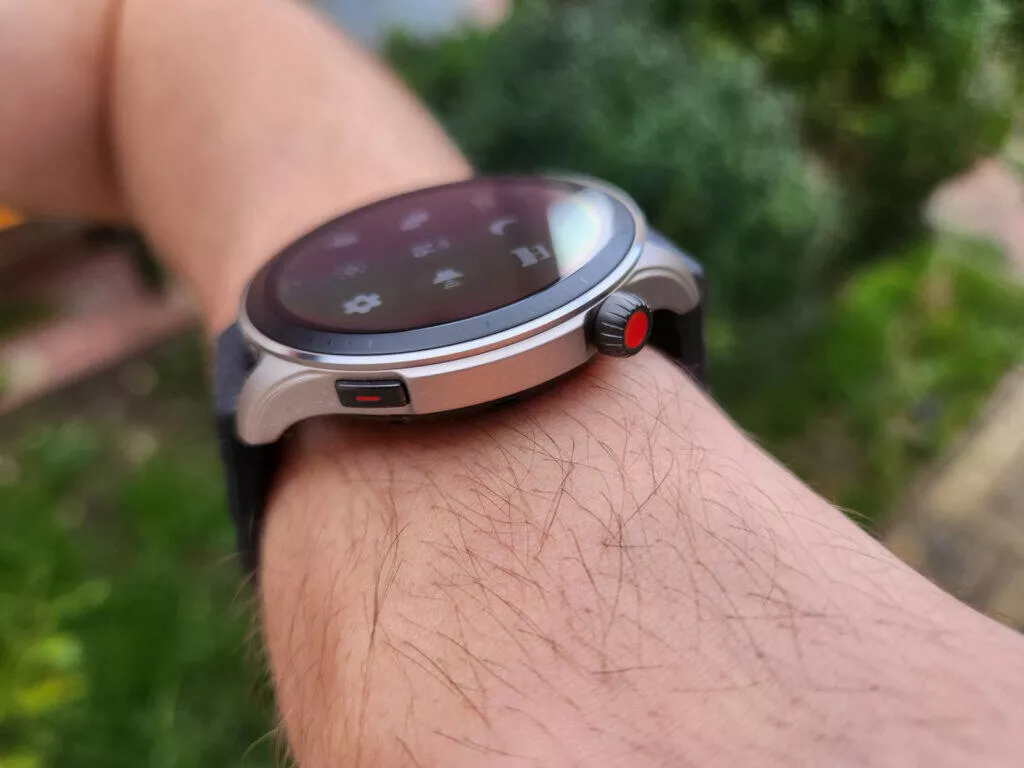 Amazfit GTR 4 tělo