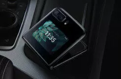 motorola moto razr 2022