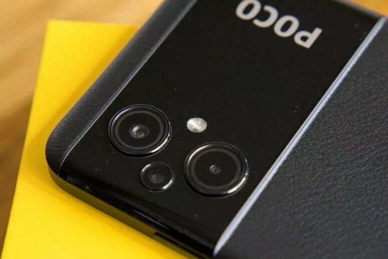 Poco M5 recenze Poco M5 recenze