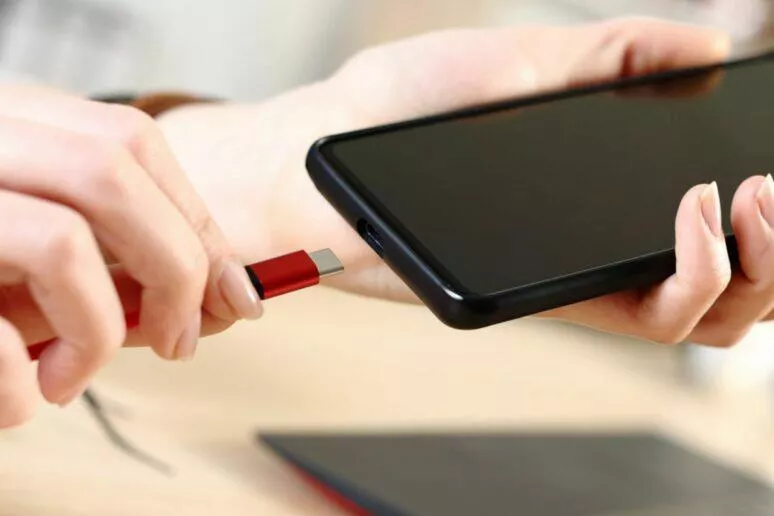 USB-C EU nařízení nabíjení USB Power Delivery USB-C EU nařízení nabíjení USB Power Delivery