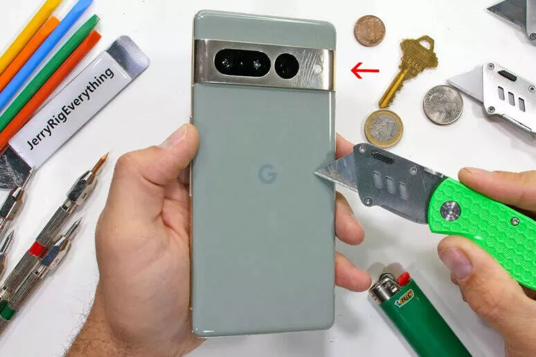 Google Pixel 7 Pro test odolnosti Google Pixel 7 Pro test odolnosti