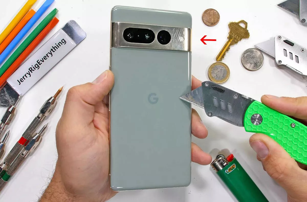 To bylo mučení. Jak dopadl Pixel 7 Pro v testu odolnosti?