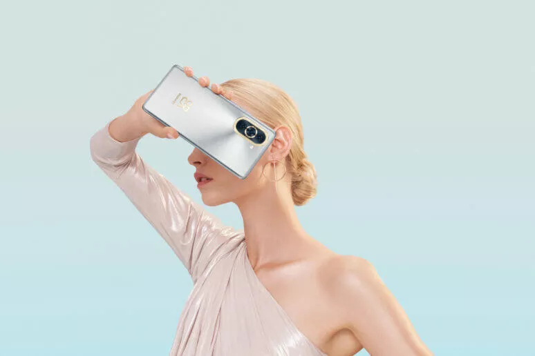 Huawei_NOVA10_bila_zena Huawei_NOVA10_bila_zena