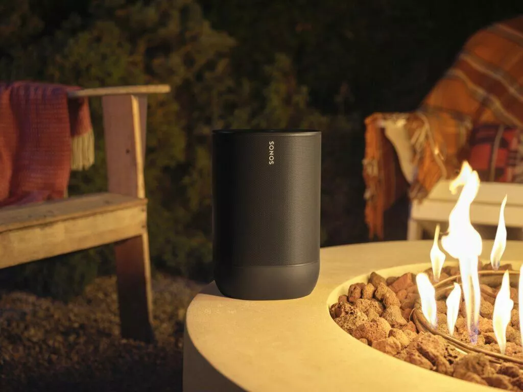 Sonos slevy Black Friday Cyber Monday reproduktory Sonos-Move_black