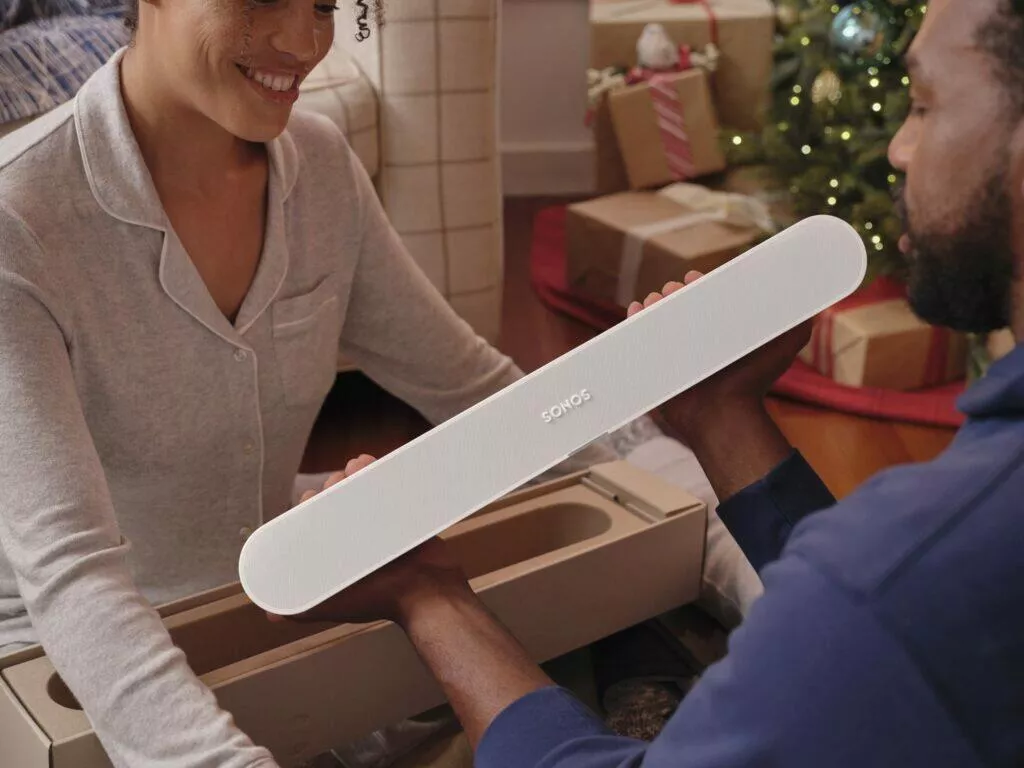 Sonos slevy Black Friday Cyber Monday reproduktory Sonos-Ray_white-02