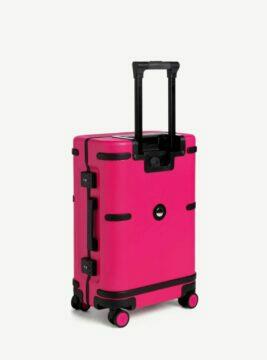T-Mobile chytrý kufr nabíječka AirTag