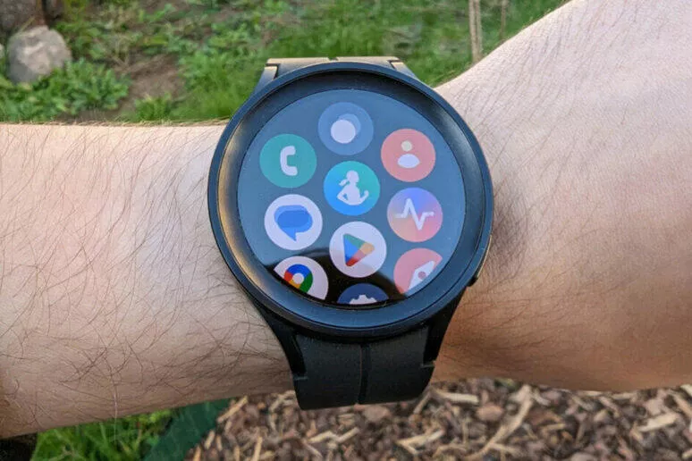 Galaxy Watch5 Pro Galaxy Watch5 Pro