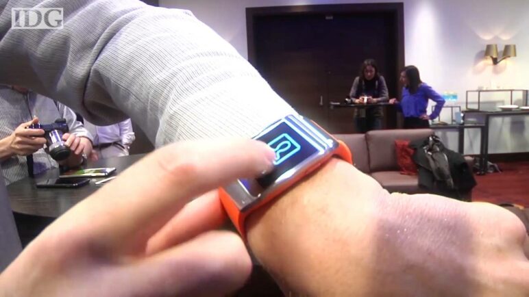 IFA 2013: Samsung Galaxy Gear smartwatch hands on