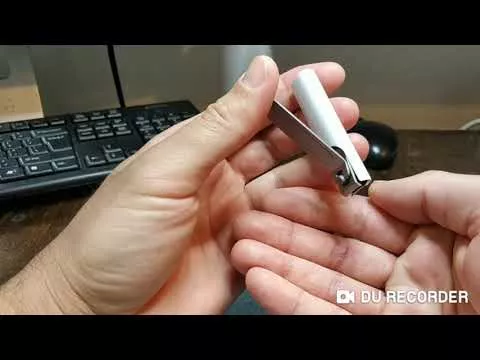 Open & test Original Xiaomi Mijia Stainless Steel Nail Clippers with Anti-splash cover trimmer