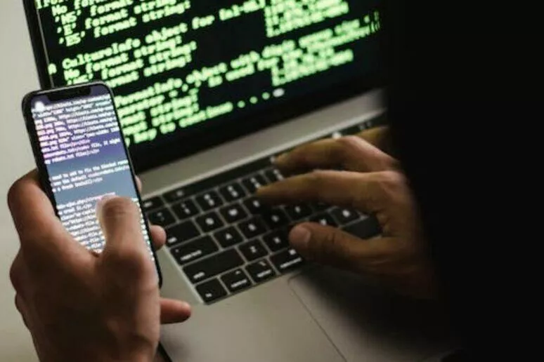 Android špionáž StrongPity Telegram Shagle Android špionáž StrongPity Telegram Shagle
