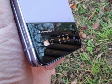 Samsung Galaxy Z Flip4 recenze vnější displej počasí